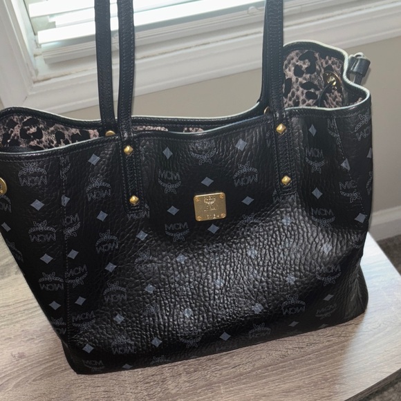 ANYA MCM Black and Gold Leather Tote - Picture 4 of 5